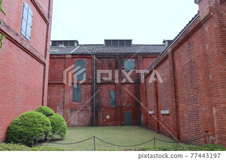 Noritake Garden with brick buildings 77443197