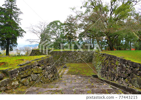 Castle of Hitoyoshi 77443215