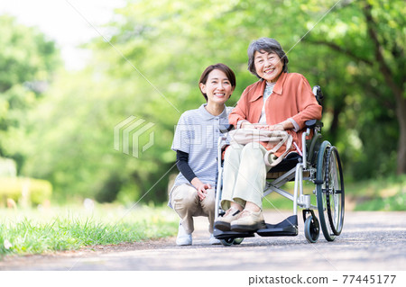 Nursing image Senior Daycare Nursing home 77445177