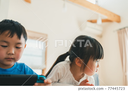 1st grade elementary school student 1st grade elementary school student 77445723