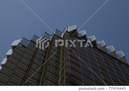 Asahi Beer's headquarters building with its unique exterior at River Pier Azumabashi Asahi Beer's headquarters building with its unique exterior at River Pier Azumabashi 77450445
