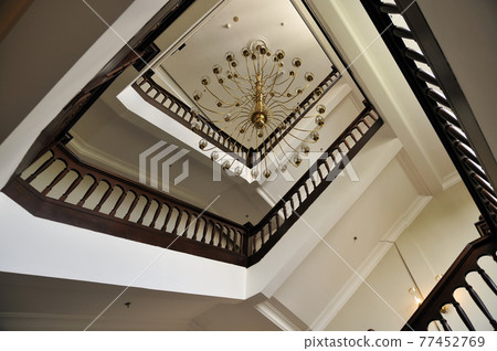 Eastern and Oriental Hotel 77452769