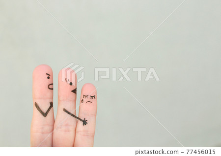 Fingers art of people during quarrel. Child cries, mother reassures his. 77456015