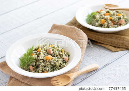 Pilaf with carrot leaves to boost immunity 77457465