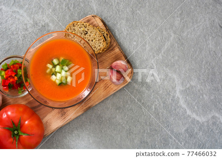 Traditional Spanish cold gazpacho soup 77466032