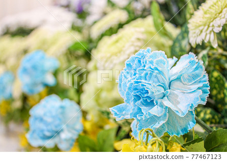 Funeral hall flower altar 77467123