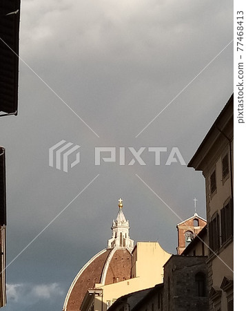 Rainbow over the cathedral of flowers 77468413