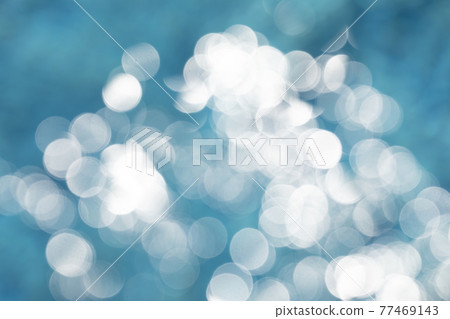 Abstract diffractions with bokeh effect, in a swimming pool, Spain. 77469143