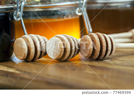 high-quality bee honey high-quality bee honey 77469399