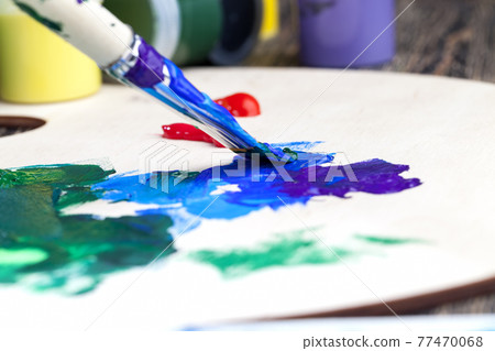 art brushes and paints for painting pictures art brushes and paints for painting pictures 77470068