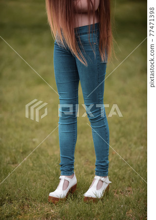 Blonde teen abdomen Blonde teen abdomen 77471398