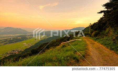 平丸山口的風景(黃昏) 平丸山口的風景(黃昏) 77475305