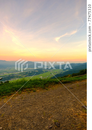 Scenery of Hiramaru Pass (dusk) Scenery of Hiramaru Pass (dusk) 77475310