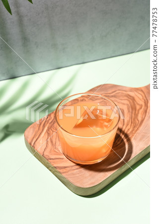Botanical orange juice Botanical orange juice 77478753