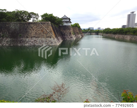 Osaka Castle South Sotobori Sixth Tower 77492605