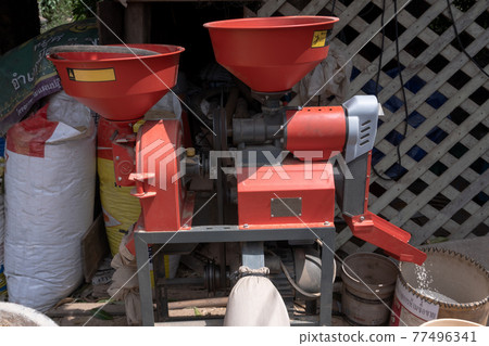 Mini electric rice milling machine Mini electric rice milling machine 77496341