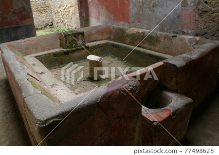 Pompeii Pompeii 77498628