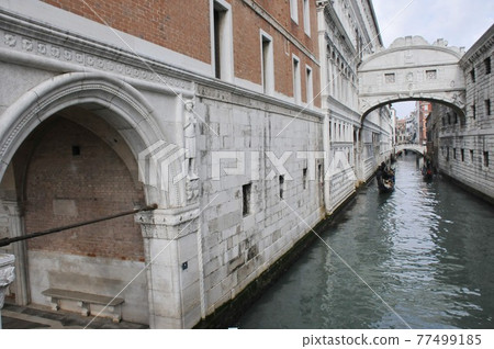 Italy, Venice, canals, sigh bridges, gondola Italy, Venice, canals, sigh bridges, gondola 77499185