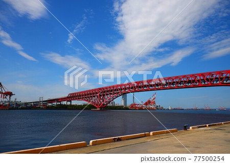Scenery from the 7th quay of Osaka Port Scenery from the 7th quay of Osaka Port 77500254