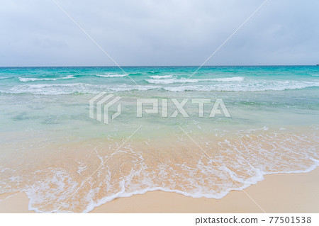 Summer blue sea, clear beach and white sand beach landscape 77501538