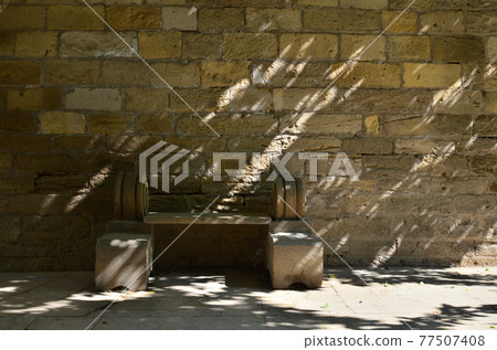 Details and streets of old Baku in Azerbaijan 77507408