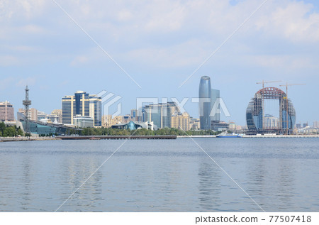 Summer on Baku Boulevard. Azerbaijan 77507418