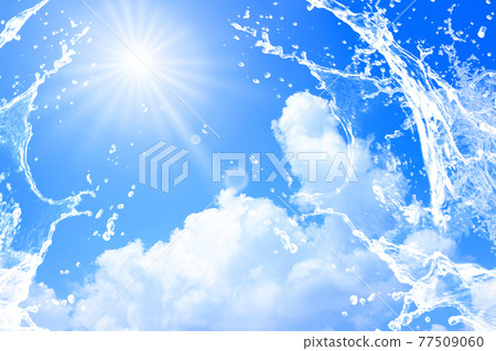 Summer sky with dazzling splashes and sunshine 77509060