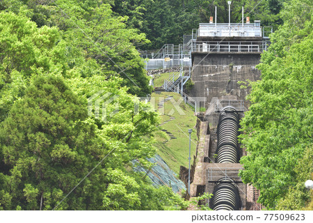 水力發電廠 Azumi 發電廠 兵庫縣紫蘇市伊波河取水 77509623
