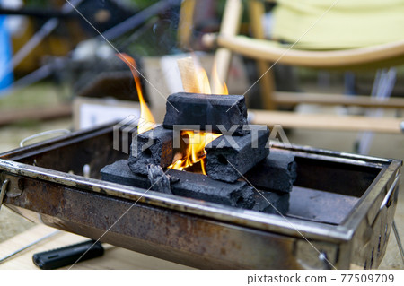 Start a fire 77509709