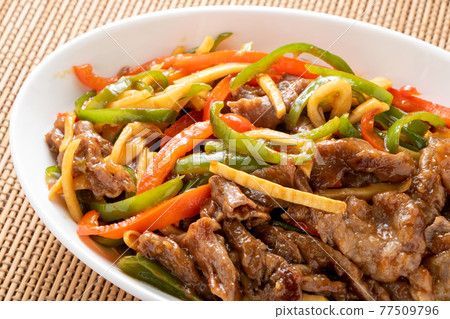 胡椒牛排。 77509796