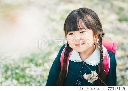 小學入口 77512149