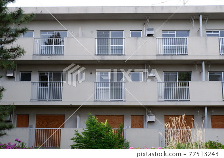 A ruined residential complex A ruined residential complex 77513243