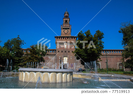Castello Square and Fountain Castello Square and Fountain 77519913