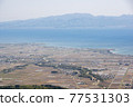 從高島市的櫛峰山頂眺望琵琶湖 77531303