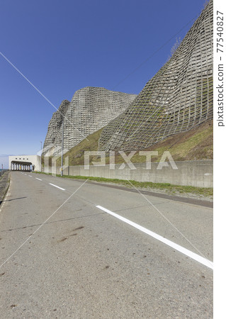 Akaiwa snow shed and free frame construction cliff Akaiwa snow shed and free frame construction cliff 77540827