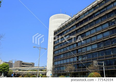 Cityscape of Otemachi, Tokyo Palace Side Building 77542034