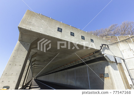 Tokotan snow shed 77547168
