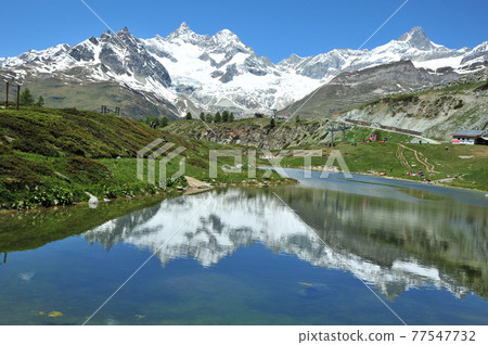 萊湖倒置雪山 萊湖倒置雪山 77547732