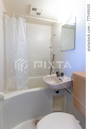 One-room condominium, pre-remodeling material, unit bath One-room condominium, pre-remodeling material, unit bath 77548920