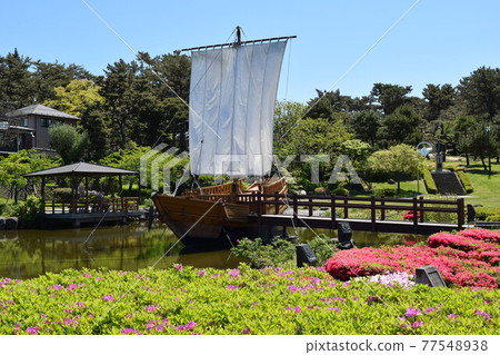 Kitamaefune port area Japanese heritage 77548938