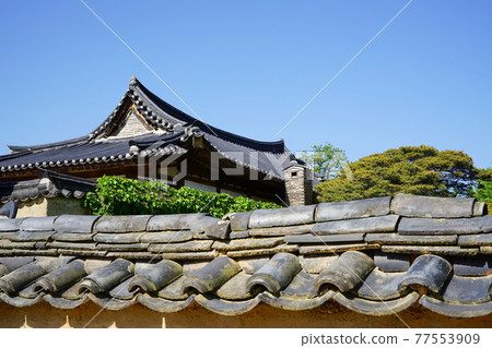 Hanok Hanok 77553909