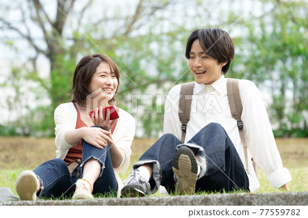 大學生 大學生 77559782