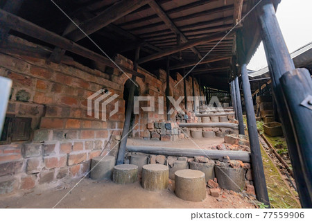 Tokoname City Pottery Noboru Kiln Tokoname City Pottery Noboru Kiln 77559906