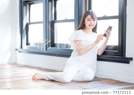 Young lady smaho Young lady smaho 77572513
