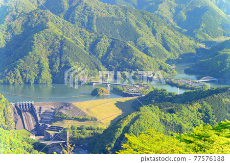 神奈川縣山北町丹澤湖風光 77576188