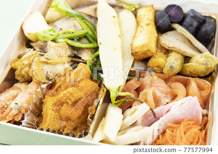 French cuisine takeaway 77577994