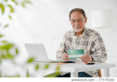 老年男性臨終結束語 老年男性臨終結束語 77579160