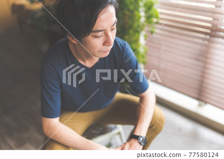 男性肖像』 77580124