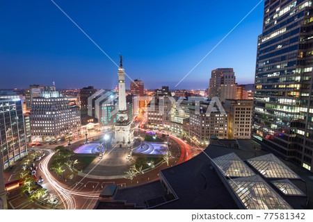 Indianapolis, Indiana, USA skyline over Monument Circle 77581342