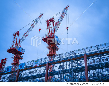 使用大型起重機大規模建設河床(洪水對策) 使用大型起重機大規模建設河床(洪水對策) 77587348